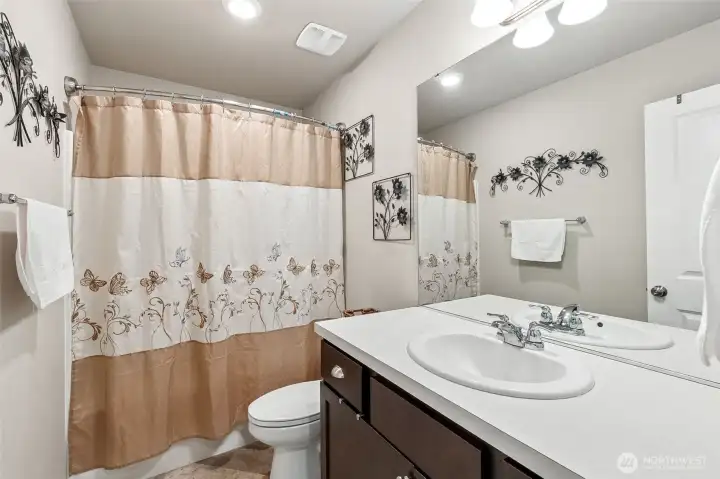Main full bath upstairs Main full bath upstairs