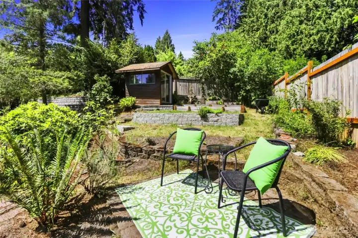 Find your ZEN in this private garden. Tool shed has lots of windows! Find your ZEN in this private garden. Tool shed has lots of windows!