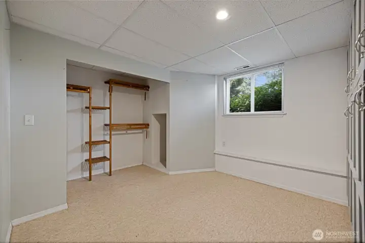 Downstairs Bedroom Downstairs Bedroom