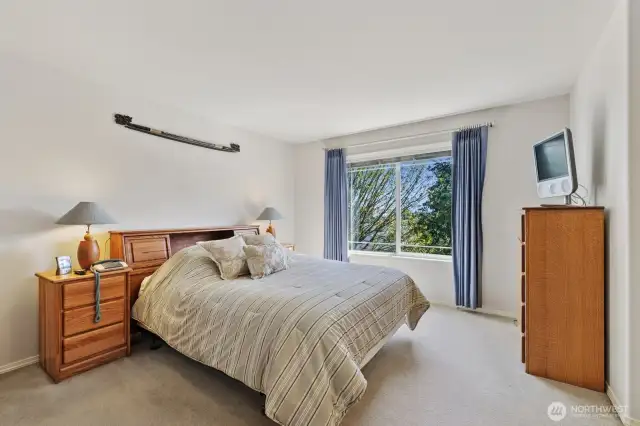 Primary suite