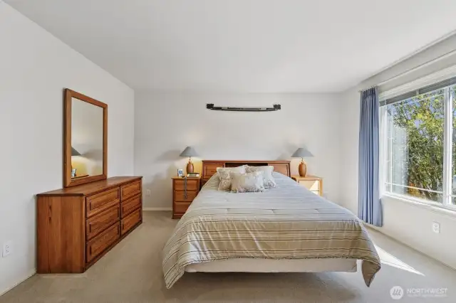 Primary suite