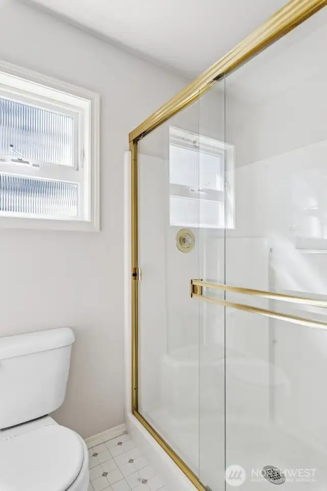 Primary suite bath