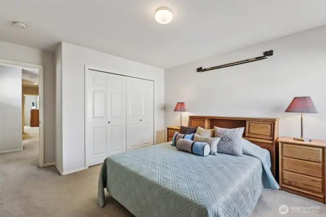 Secondary bedroom