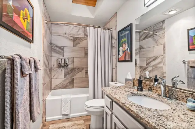 Upstairs Hallway Bathroom