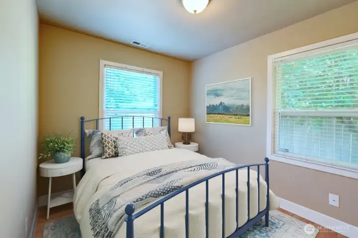 Back bedroom