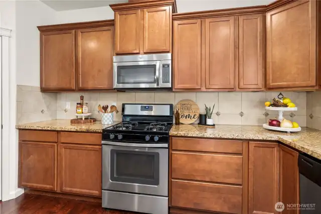Matching stainless steel appliances make this kitchen complete!