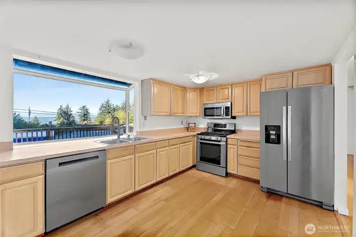 Light and bright kitchen faces west.