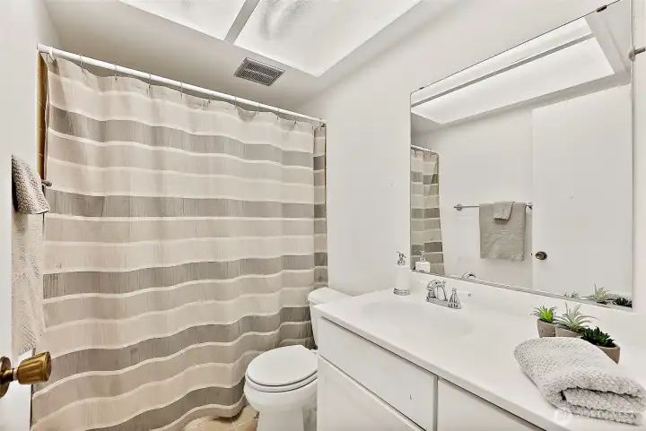 Main bathroom.