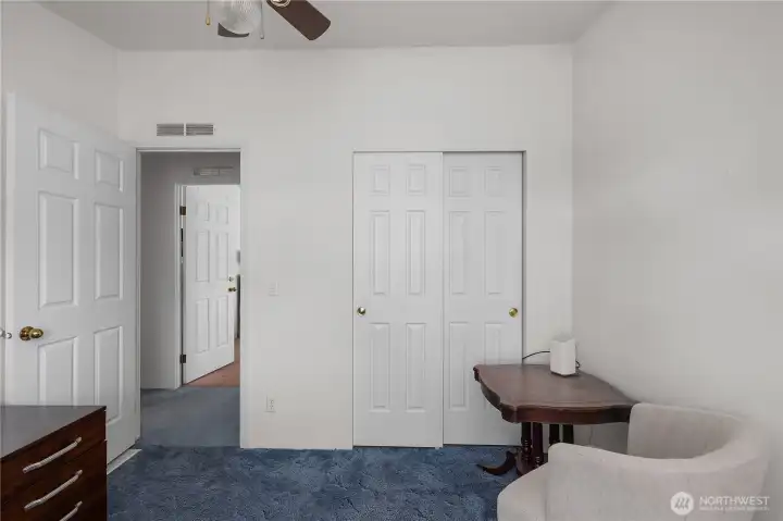 2nd bedroom