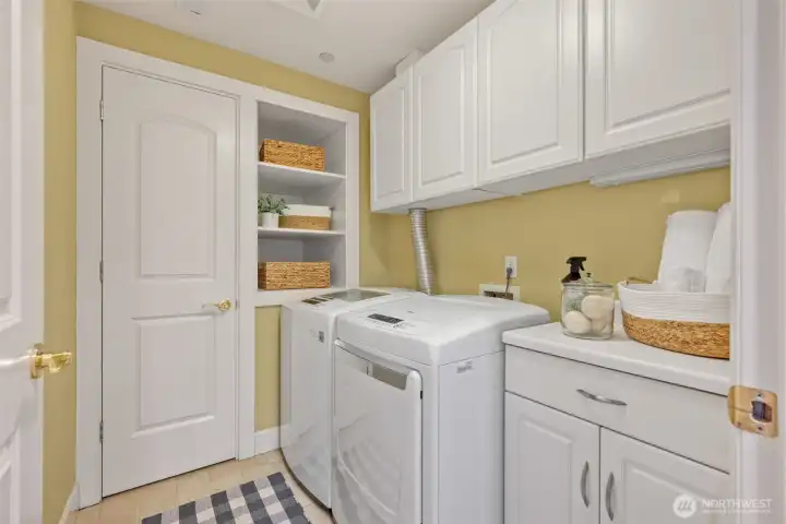 In unit laundry and heat pump