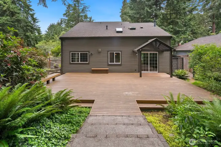 wooden deck access from yard