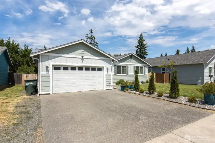 Well Maintained Exterior