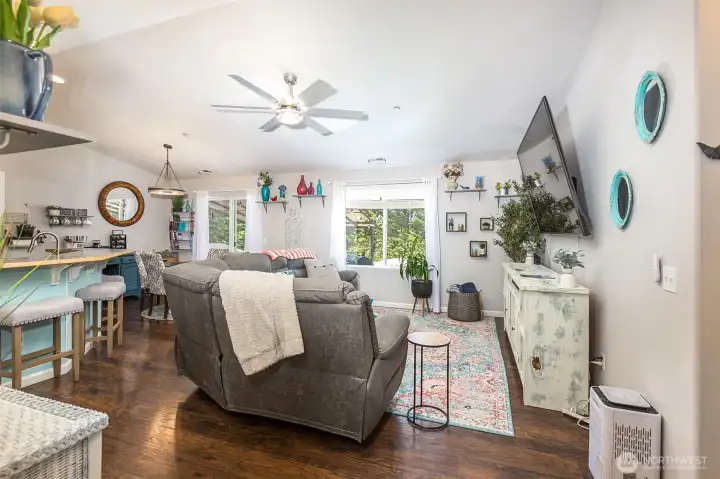 Looking to Living Room from Entry