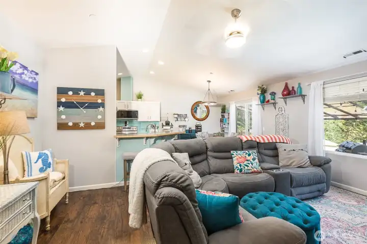 Looking to Living Room from Hallway