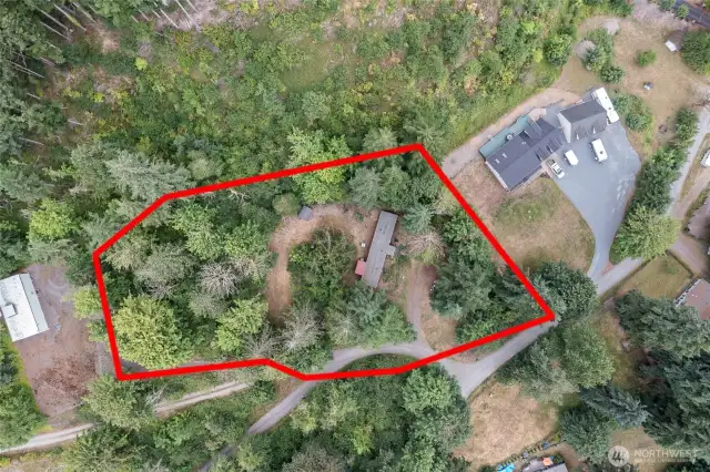 Aerial view with very approximate lines