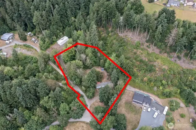 Aerial view with very approximate lines