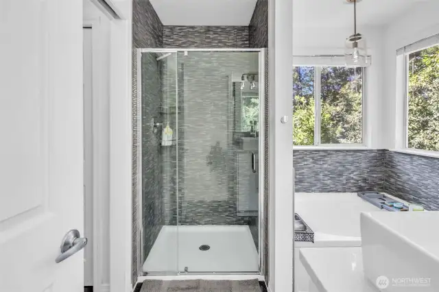 Large Primary Bath