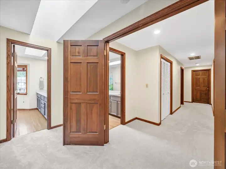 Spacious hallway upstairs into bedrooms. Spacious hallway upstairs into bedrooms.