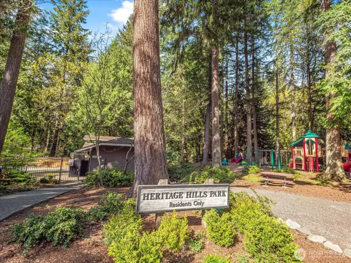 THE HOA has fun events throughout the year including an Easter Egg Hunt, 4th of July parade with decorated bikes, skateboards, etc.... Annual cookout and optional campout with a movie in the Fall!