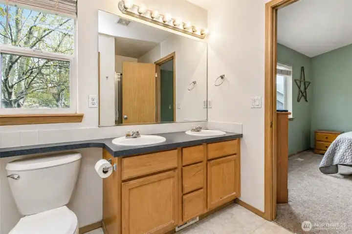 Primary bath