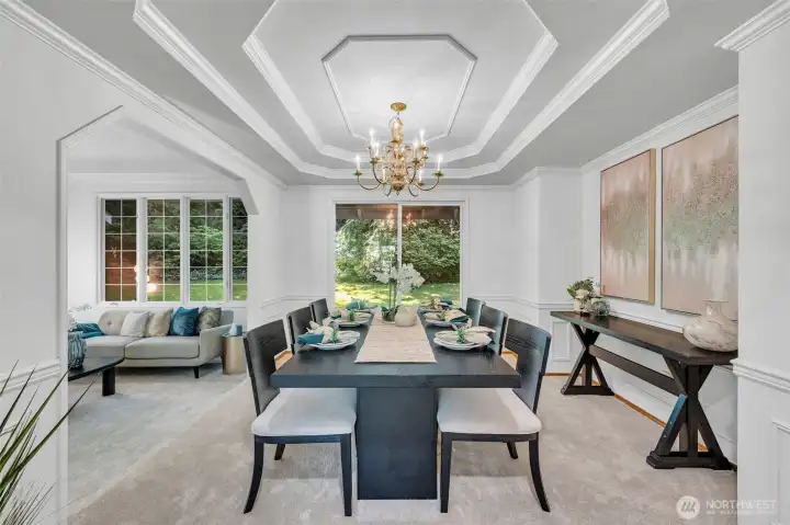 Dining room.