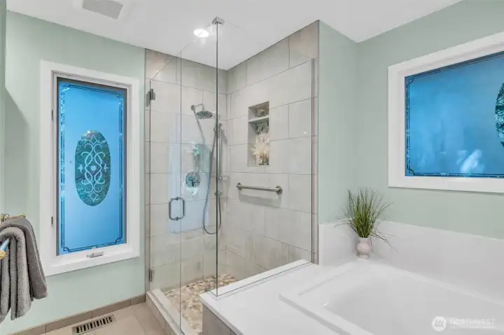 Beautifully updated primary en suite.