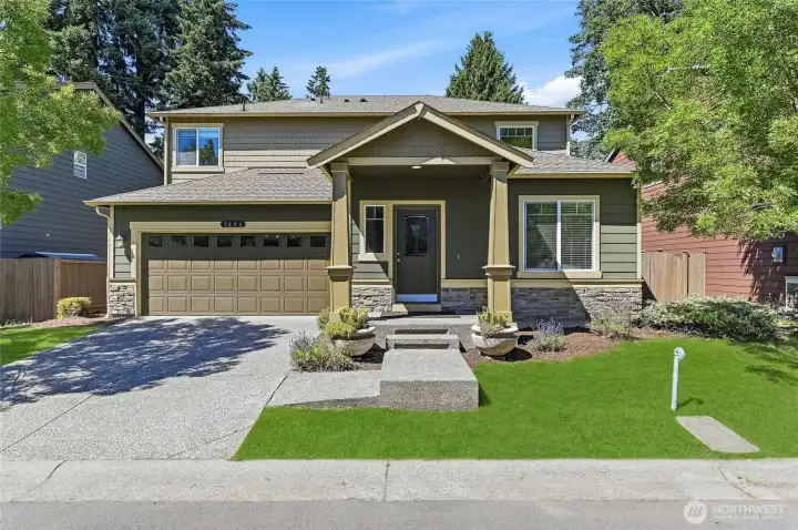 move in ready 4 beds and 3 bath home.