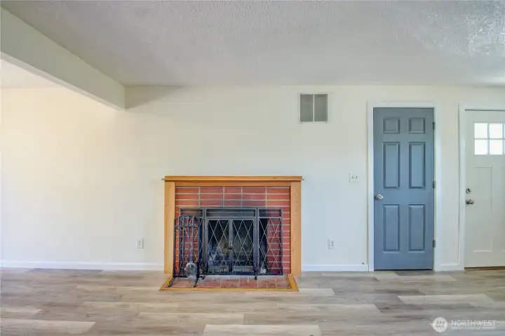 Wood burning fireplace Wood burning fireplace