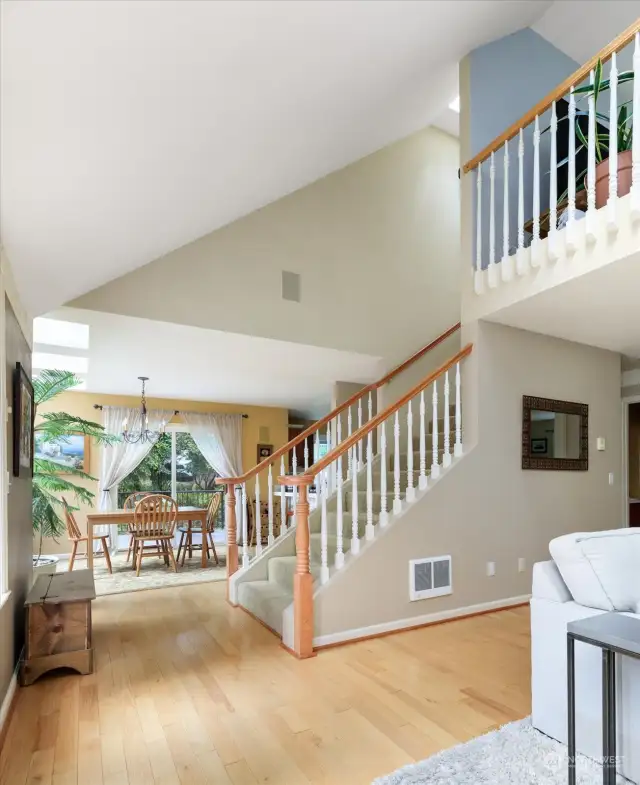 Looking from living room toward dining room.