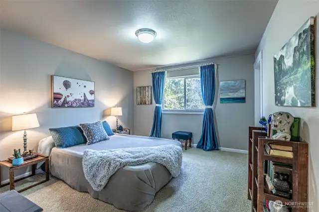 Upstairs Bedroom #2