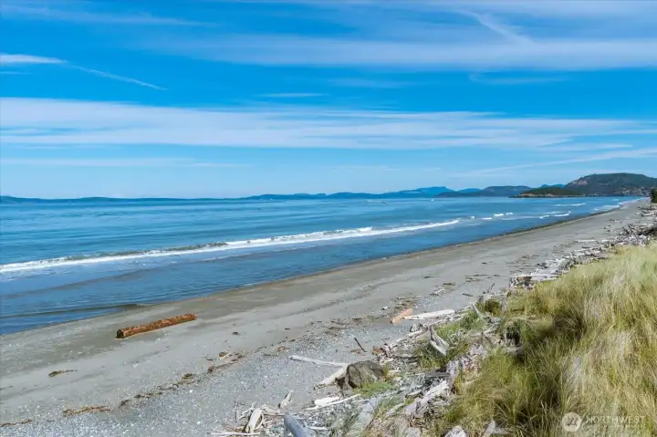 Welcome to 4689 Surfcrest...featuring one of the most beautiful beaches in the Pacific Northwest. Make an appointment to come and be mesmerized by the waves!