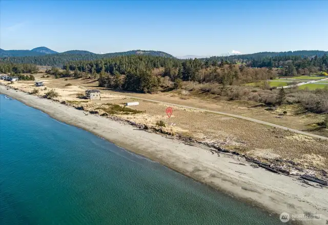 4689 Surfcrest Dr waiting for your home to be built!