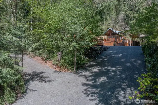 Circular driveway allows for easy entrance and exit