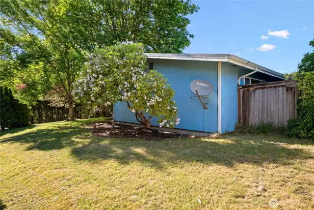 sunny side yard for a garden, RV, or boat