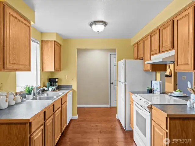 All appliances stay!