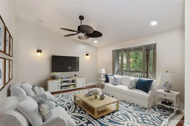 Living room virtually staged