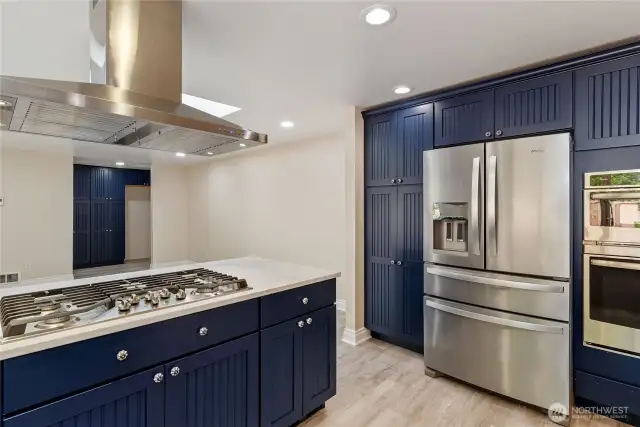 Stainless steel appliances to include double oven