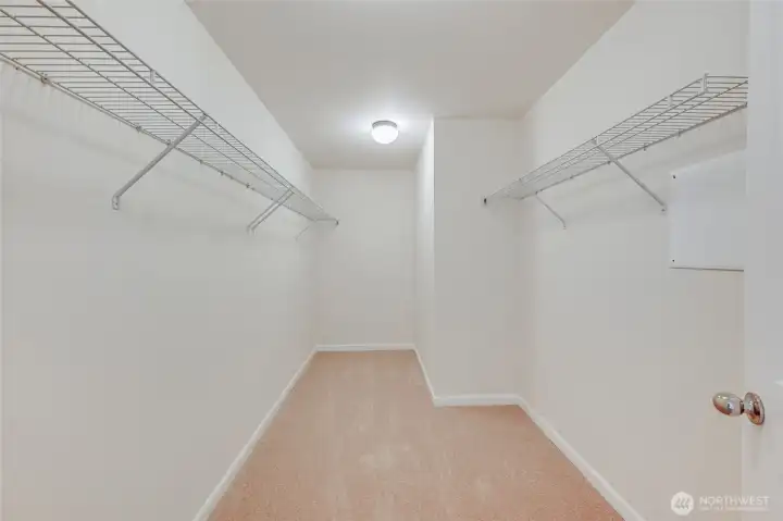 Master Walk in CLoset