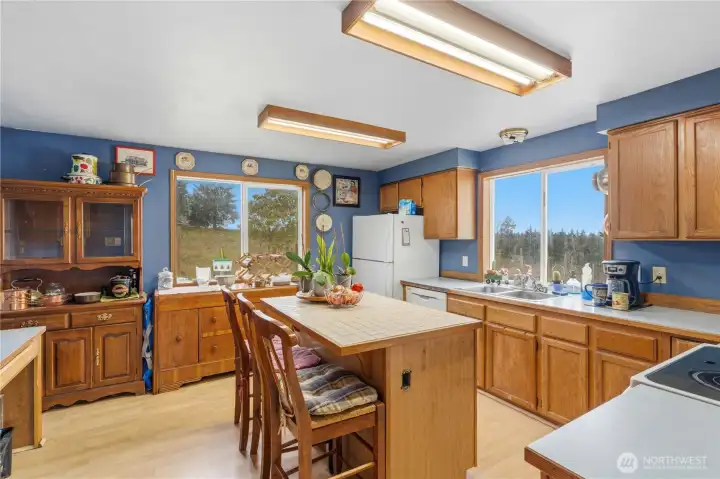 Kitchen with Real Oak Cabinets, Island w/Tile Counter.