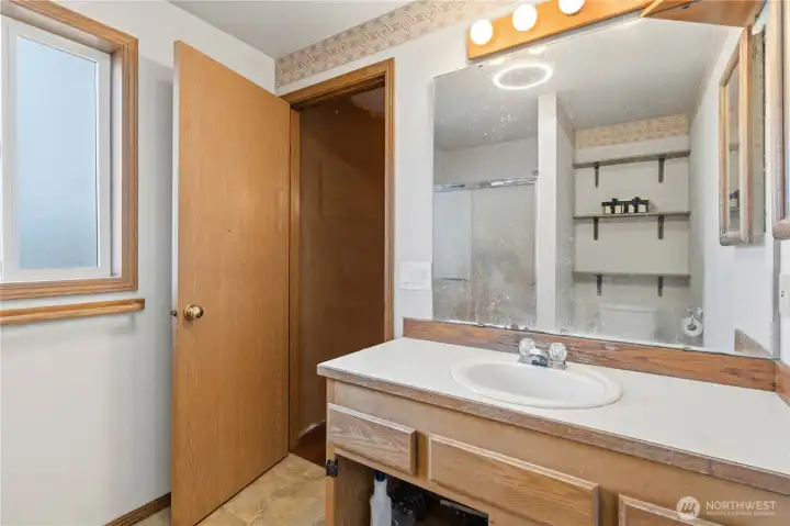 Primary En Suite Primary .75 Bath w/Shower and One Sink