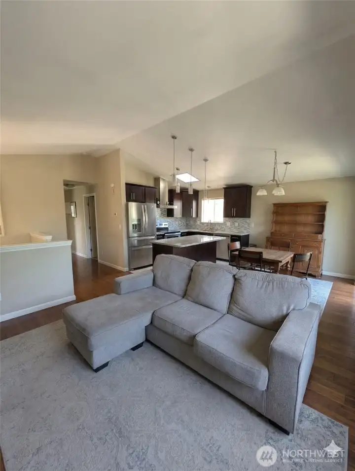 Upper Unit - Living Kitchen