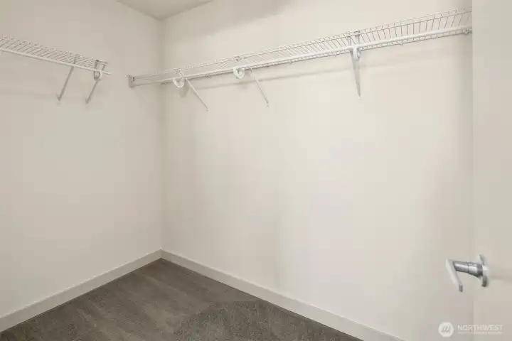 Walk-in closet