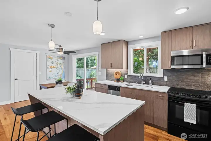 Cook and entertain in style!