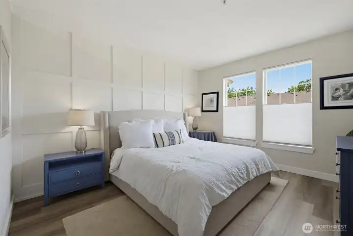 Spacious primary suite with top down bottom up blinds! Spacious primary suite with top down bottom up blinds!