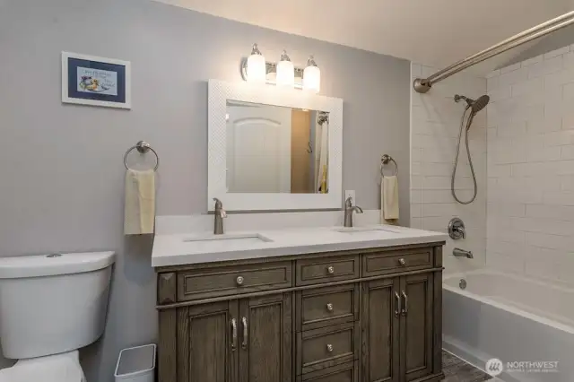 Main bathroom on 2nd floor