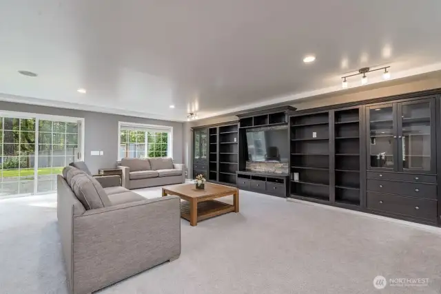 Large living room with built-in cabinets