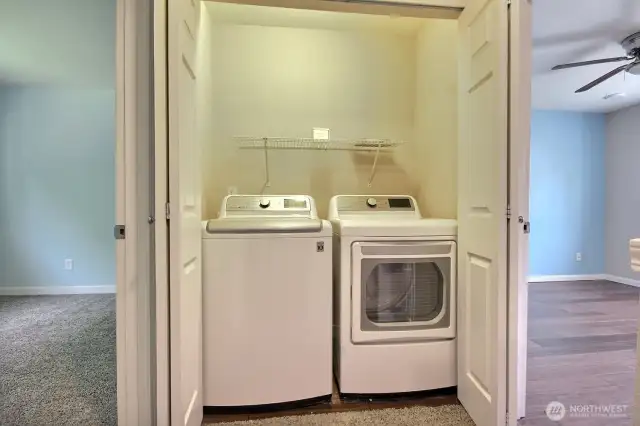 Washer & Dryer are conveniently located on the upper level and  stay!