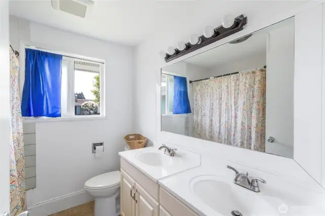 Main Bathroom