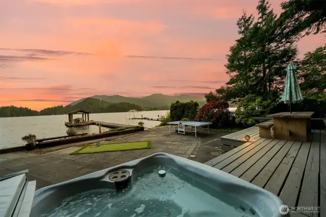 Hot tub