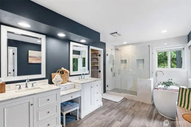 Gorgeous Primary bath